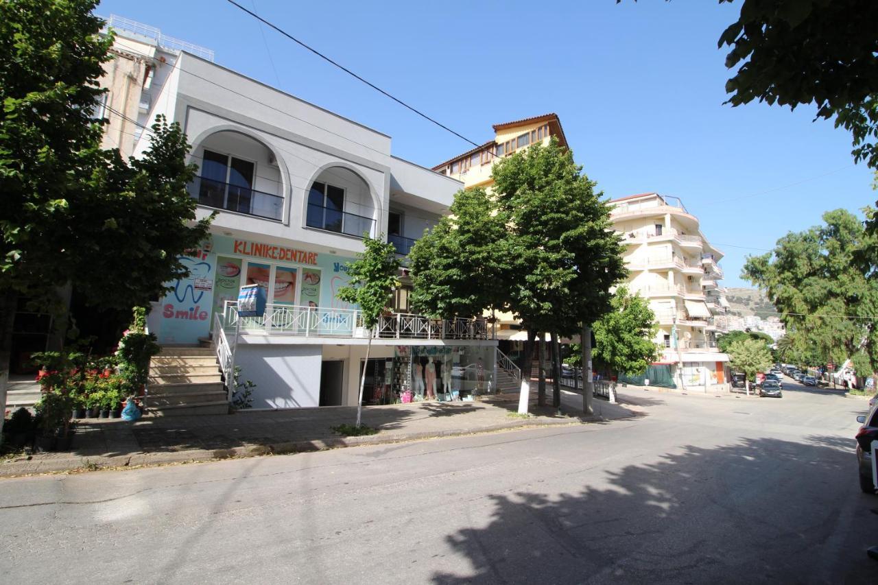 Vila 31 Sarande Luaran gambar