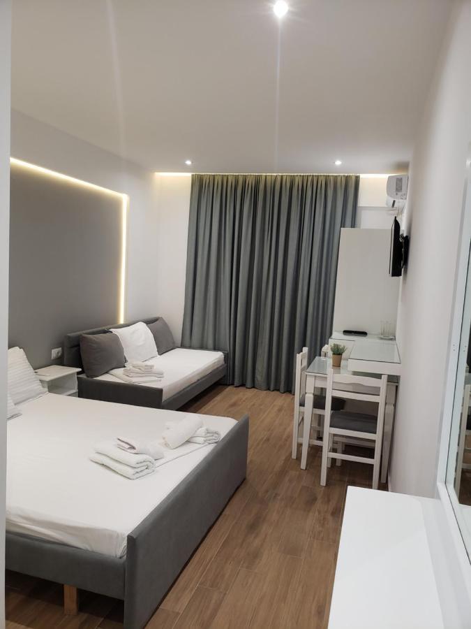 Vila 31 Sarande Luaran gambar