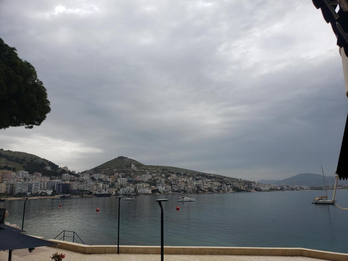 Vila 31 Sarande Luaran gambar