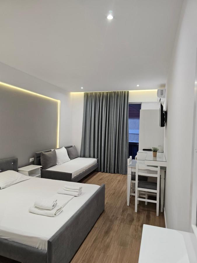 Vila 31 Sarande Luaran gambar