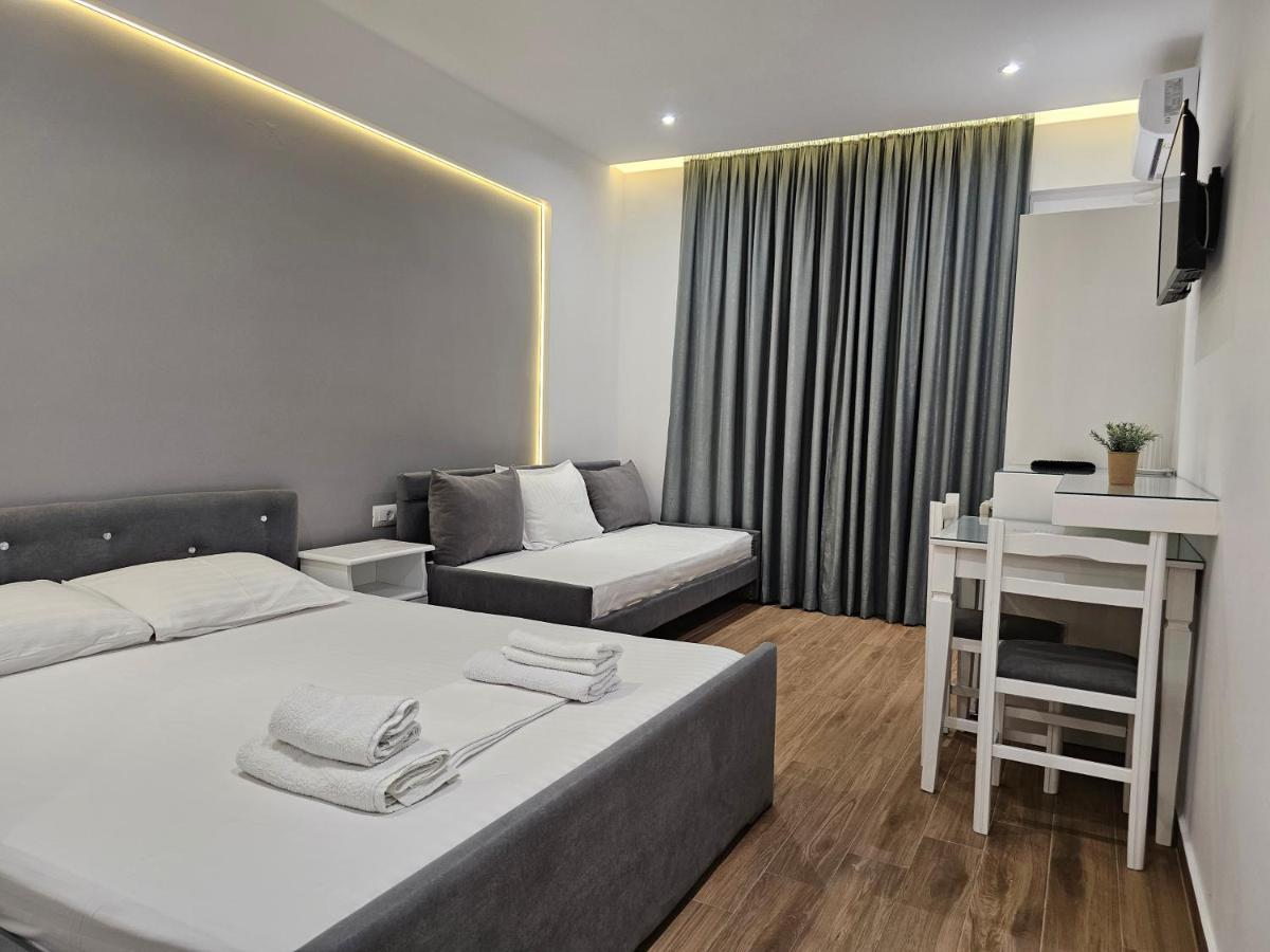 Vila 31 Sarande Luaran gambar