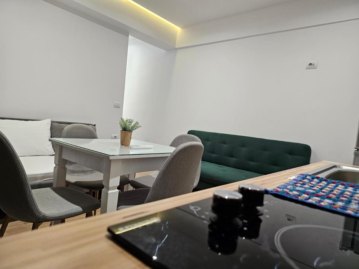 Vila 31 Sarande Luaran gambar