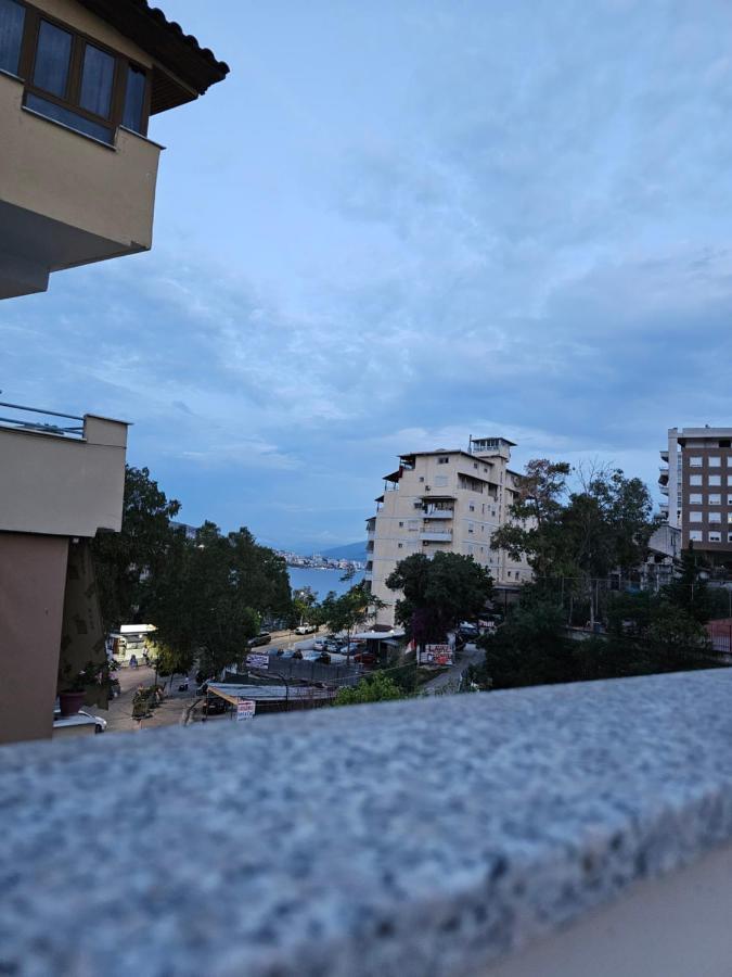 Vila 31 Sarande Luaran gambar