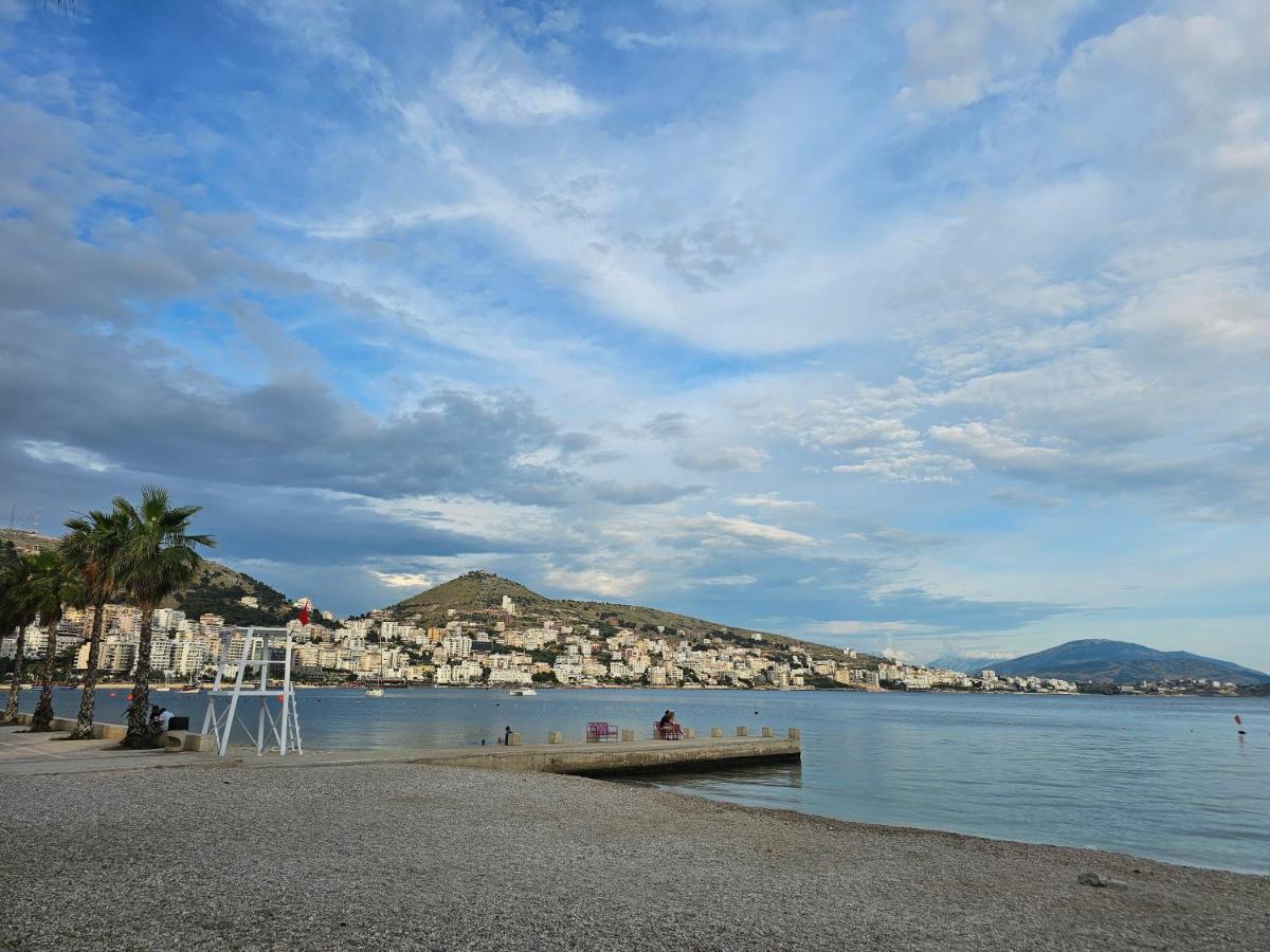 Vila 31 Sarande Luaran gambar